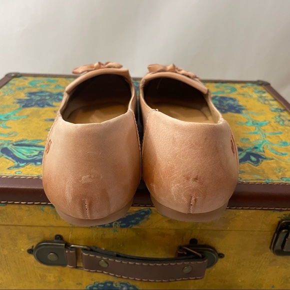 🆕Born Handcrafted Footwear Tan Leather Loafers / Flats Size 9 - Picture 7 of 7